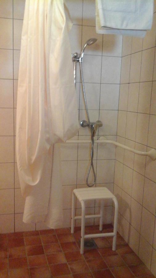 Auberge Les Fontilles Coltines Екстер'єр фото