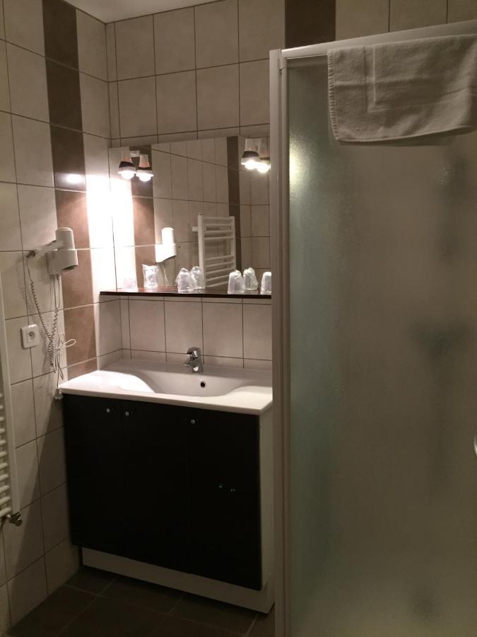 Auberge Les Fontilles Coltines Екстер'єр фото